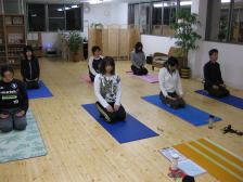 ウサギのポーズ5