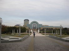 フォレストブリッジとあいち健康プラザ