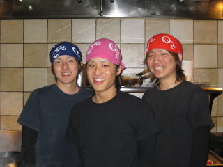 大学生が中心のラの壱スタッフ